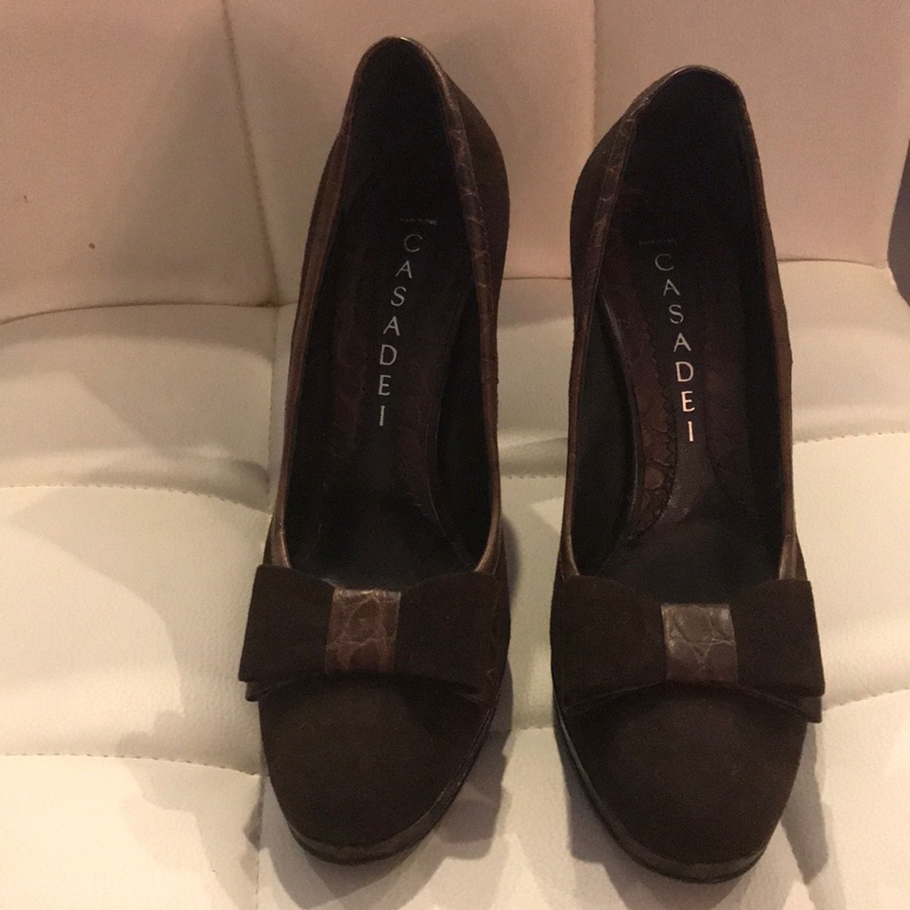 Hi heel pump Casadei